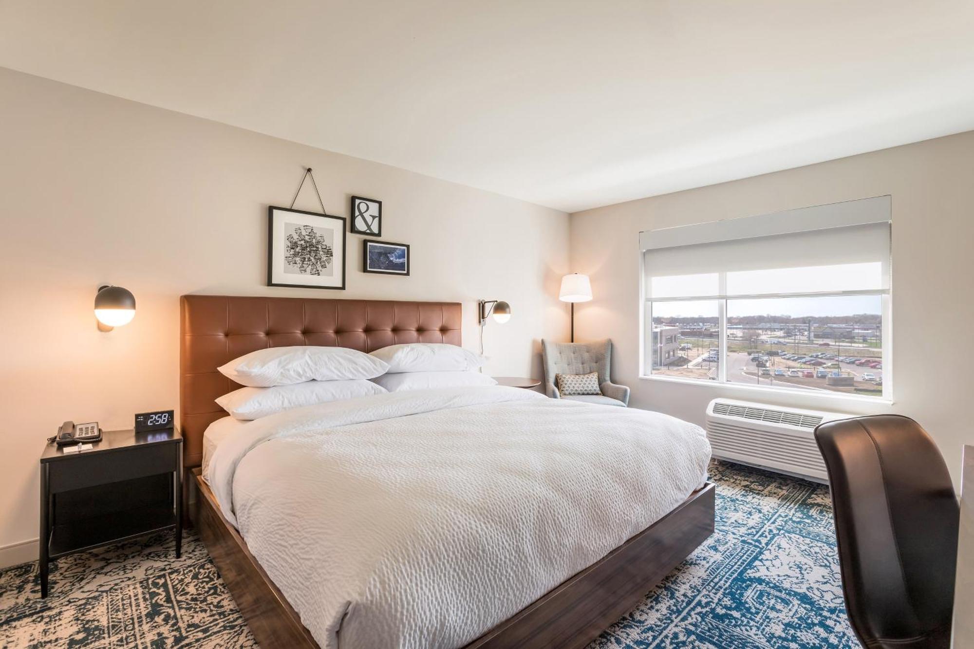 Four Points By Sheraton Elkhart Bagian luar foto